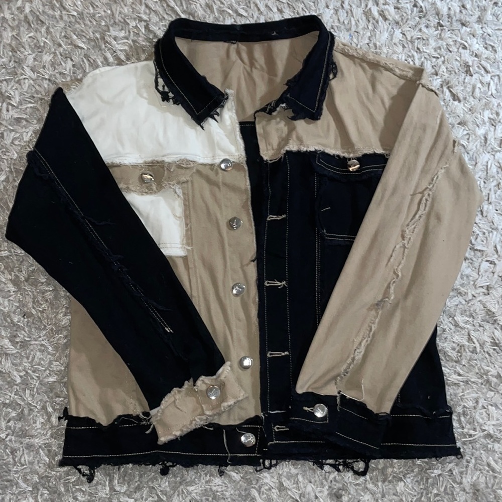 Tan/black/white color block jacket, size large, stretch material